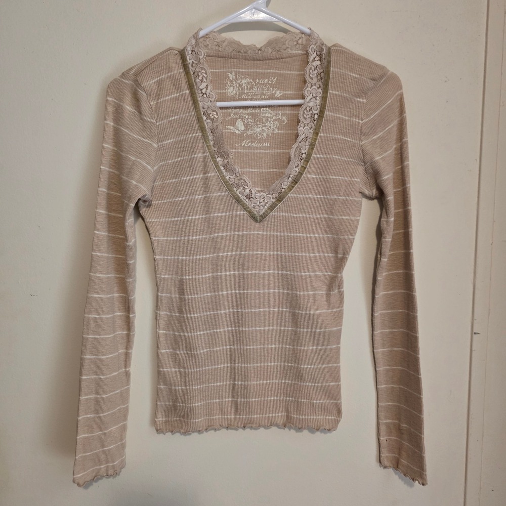 Vintage Y2k Rue 21 Womens Top Size Medium Tan Lace Elana Bella Coquette